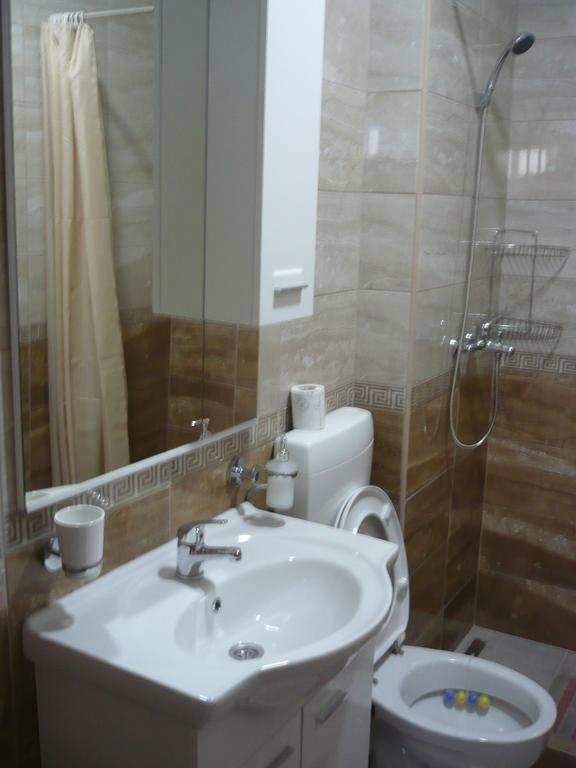 Sun City Apartments Trebinje Ngoại thất bức ảnh