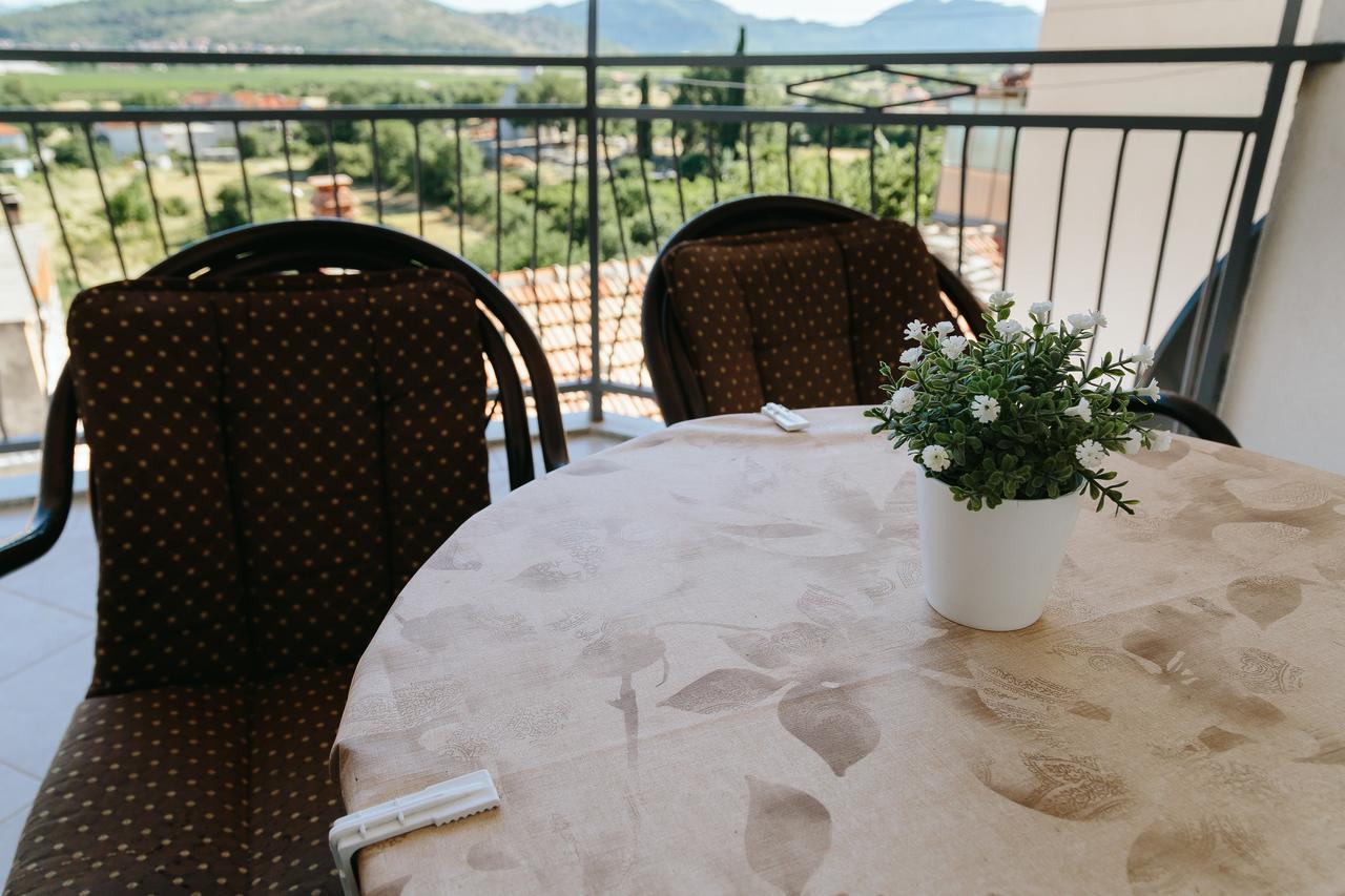 Sun City Apartments Trebinje Ngoại thất bức ảnh