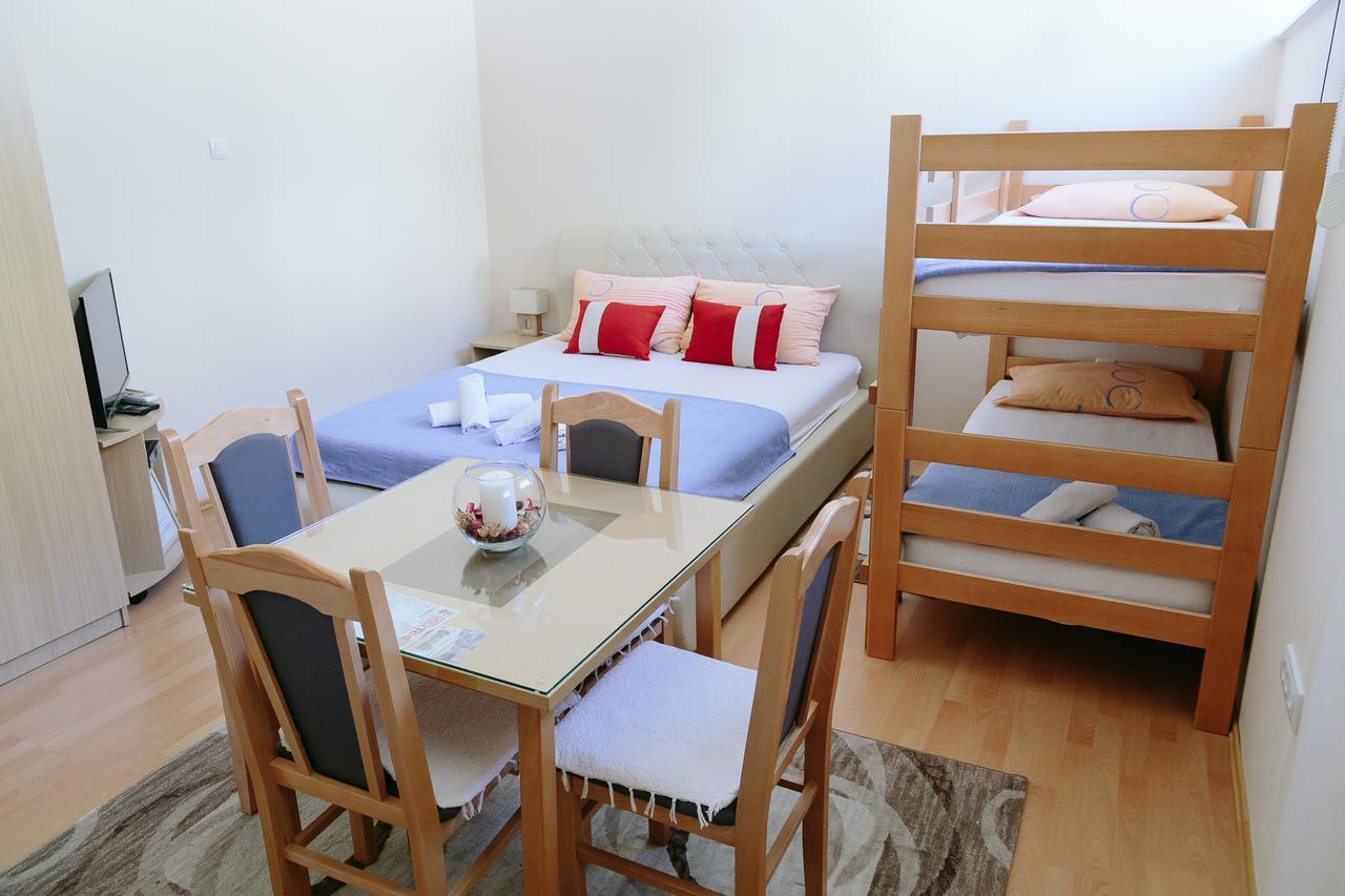 Sun City Apartments Trebinje Ngoại thất bức ảnh